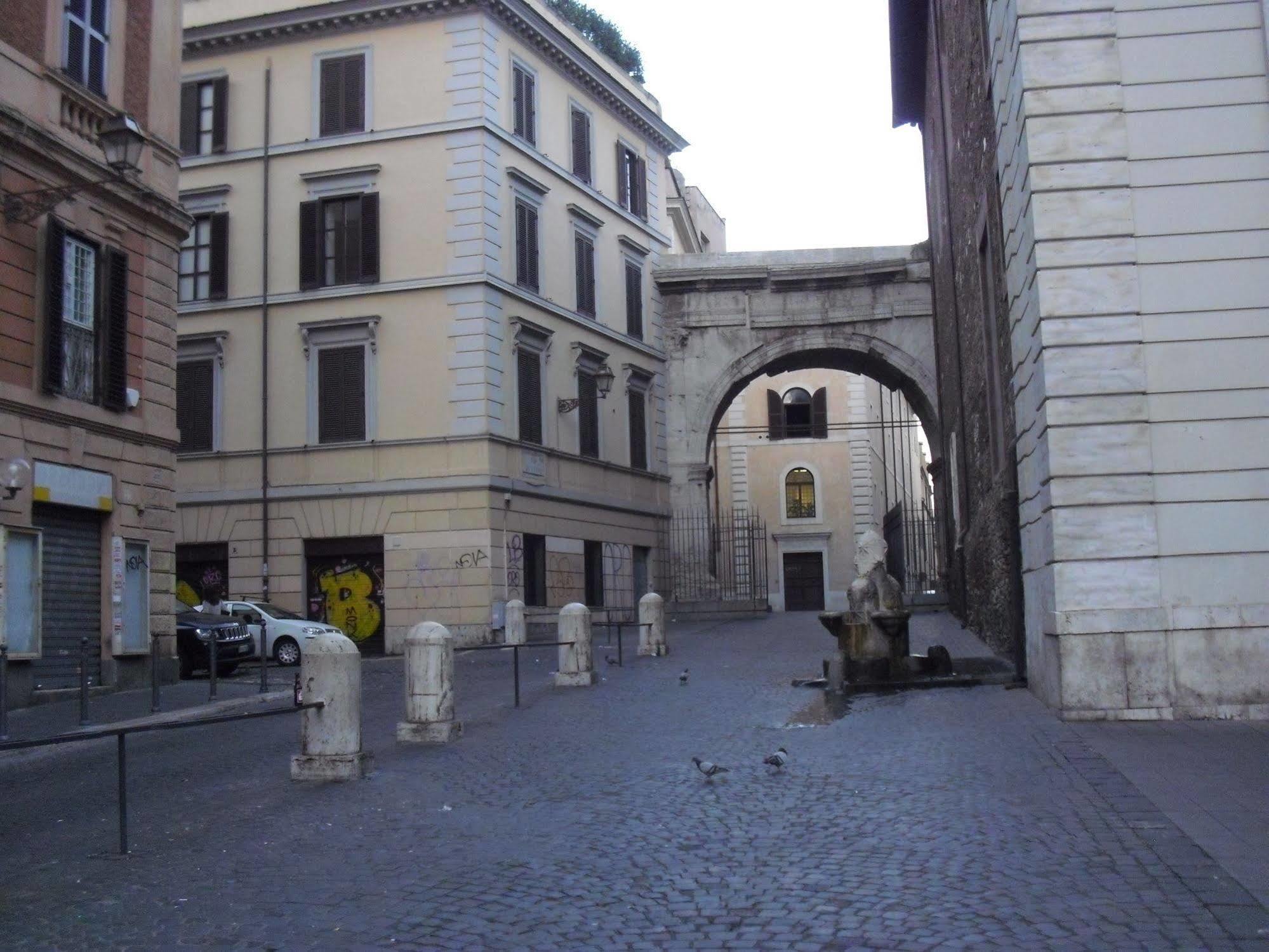 Carlo Alberto House Rome Bagian luar foto